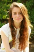 Rosie Day Fotoğrafı