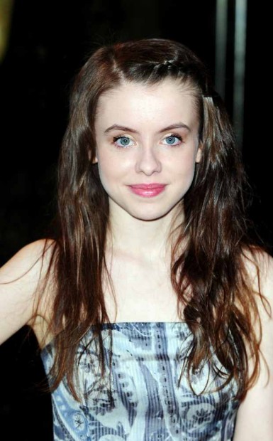 Rosie Day Fotoğrafı