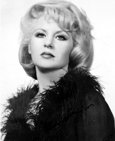 Belkıs Özener fotoğrafı