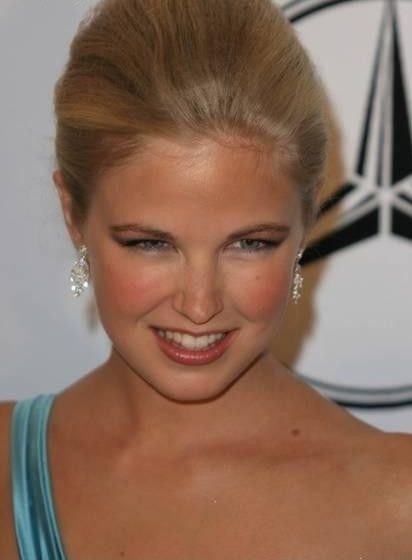 Keri Lynn Pratt fotoğrafı