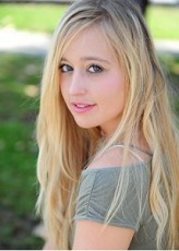 Kara Riann Brown fotoğrafı