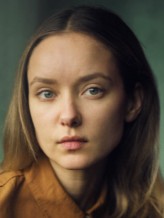 Alexandra Dowling fotoğrafı
