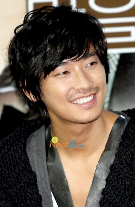 Joo Ji-hoon Fotoğrafı