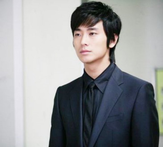 Joo Ji-hoon Fotoğrafı