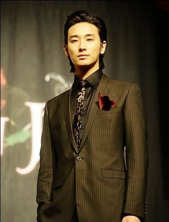 Joo Ji-hoon Fotoğrafı