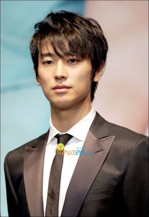 Joo Ji-hoon Fotoğrafı