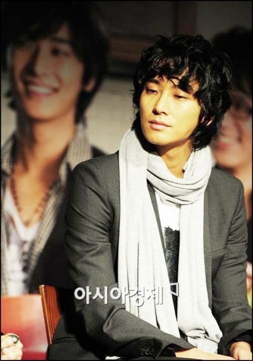 Joo Ji-hoon Fotoğrafı