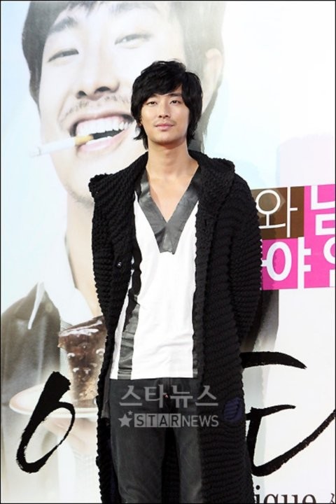 Joo Ji-hoon Fotoğrafı