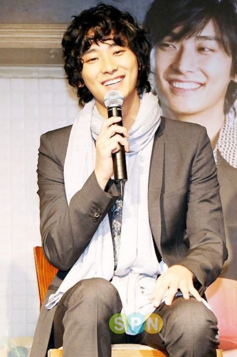 Joo Ji-hoon Fotoğrafı