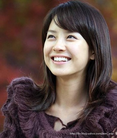 Song Ji-hyo Fotoğrafı