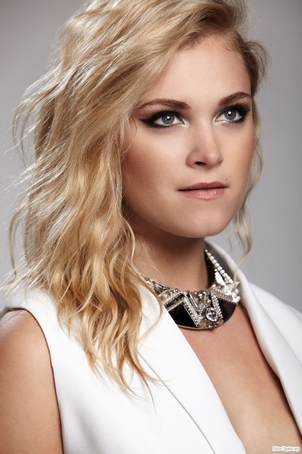 Eliza Taylor Fotoğrafı