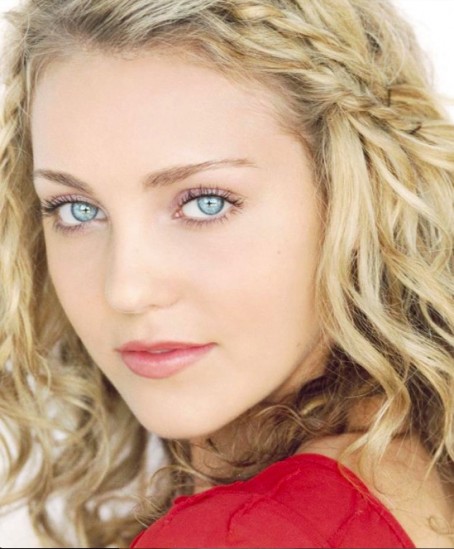 Breanne Hill fotoğrafı