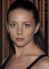 Emma-Louise Wilson fotoğrafı