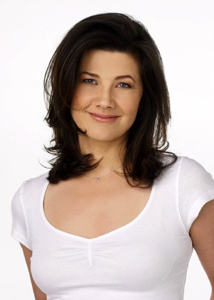 Daphne Zuniga fotoğrafı