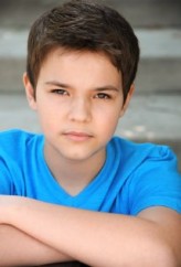 Justin Howell fotoğrafı