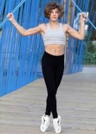 Camren Bicondova Fotoğrafı