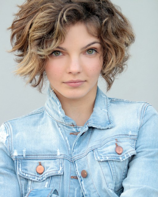 Camren Bicondova Fotoğrafı