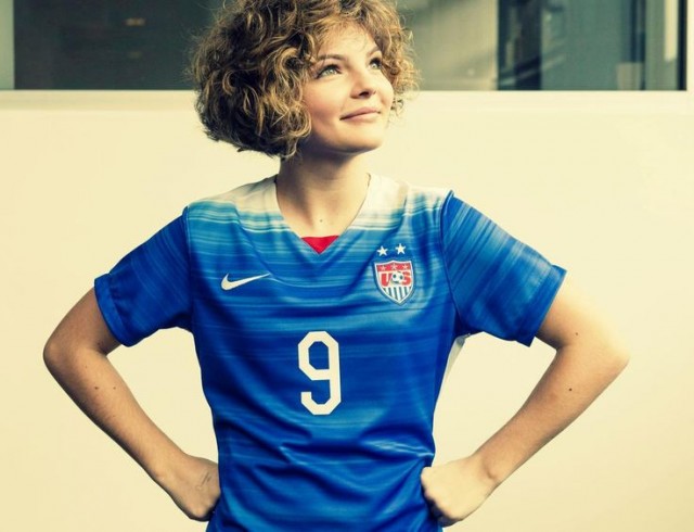 Camren Bicondova Fotoğrafı