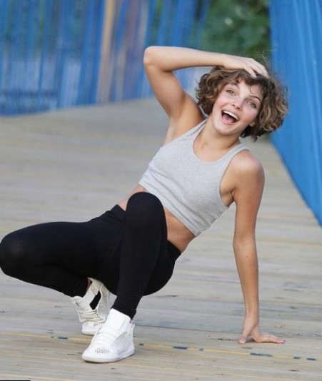 Camren Bicondova Fotoğrafı