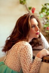 Hallie Jordan fotoğrafı