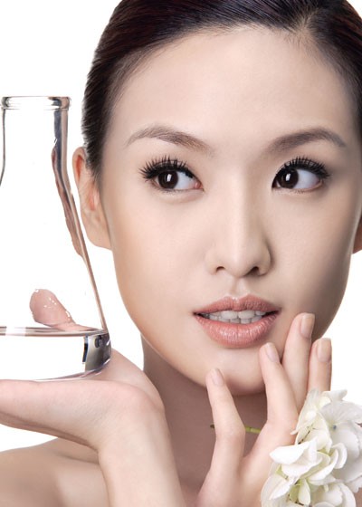 Adriene Lin fotoğrafı