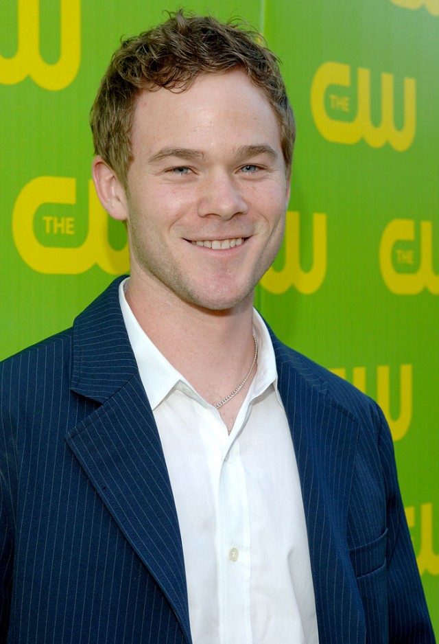 Aaron Ashmore Fotoğrafı