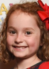 Pixie Davies fotoğrafı