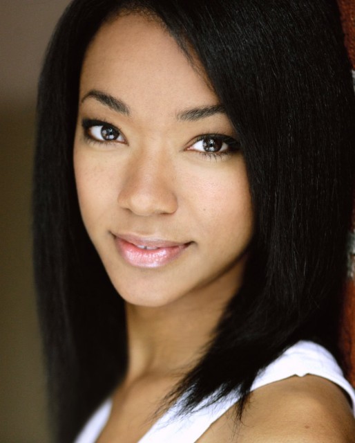 Sonequa Martin-Green Fotoğrafı