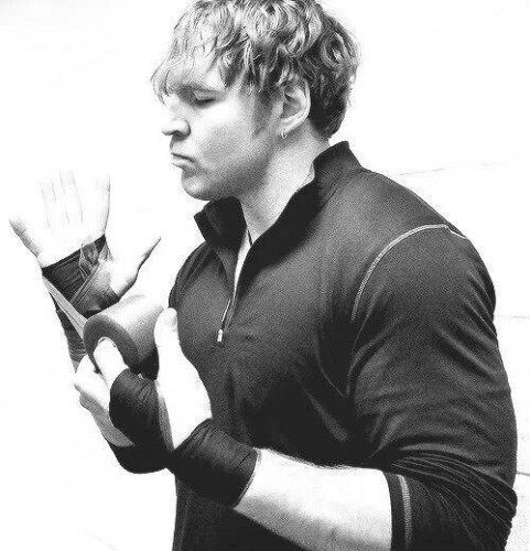 Dean Ambrose Fotoğrafı