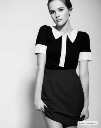 Zoey Deutch Fotoğrafı