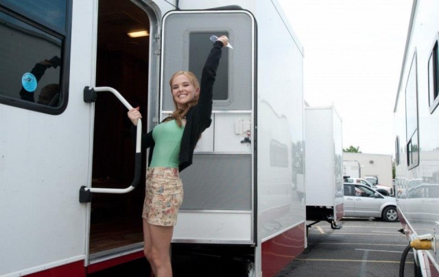 Zoey Deutch Fotoğrafı