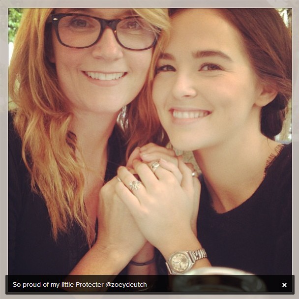 Zoey Deutch Fotoğrafı