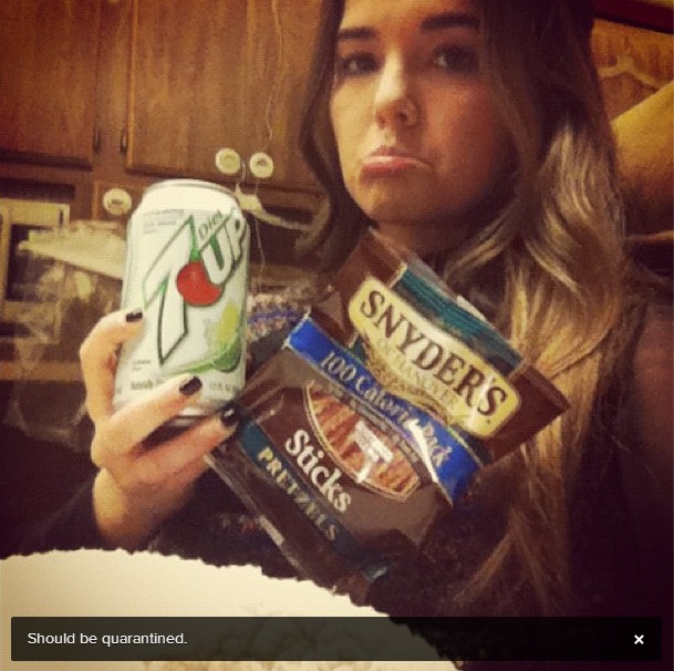 Zoey Deutch Fotoğrafı