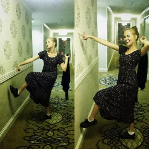 Zoey Deutch Fotoğrafı