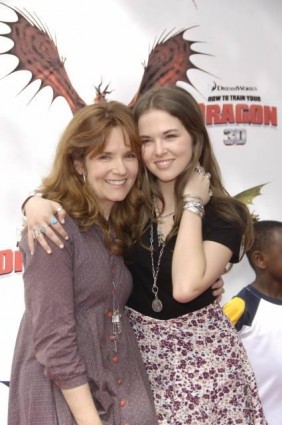 Zoey Deutch Fotoğrafı