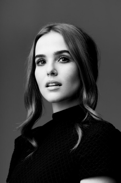Zoey Deutch Fotoğrafı