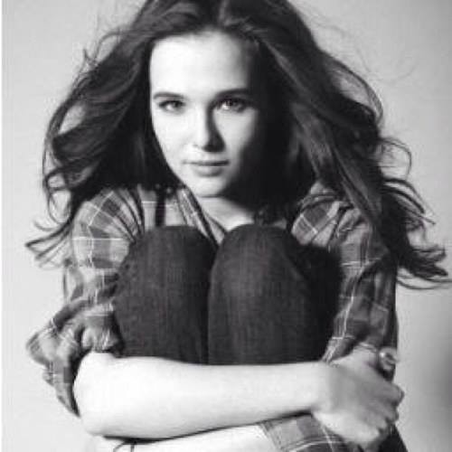 Zoey Deutch Fotoğrafı