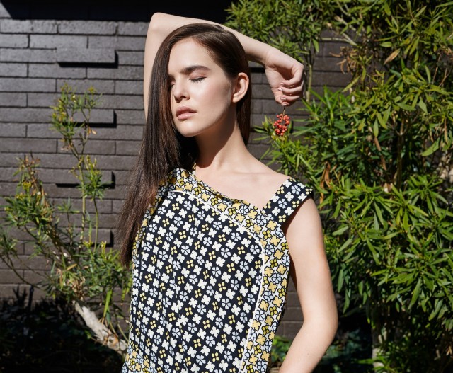 Zoey Deutch Fotoğrafı