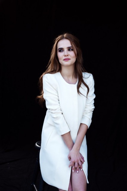 Zoey Deutch Fotoğrafı