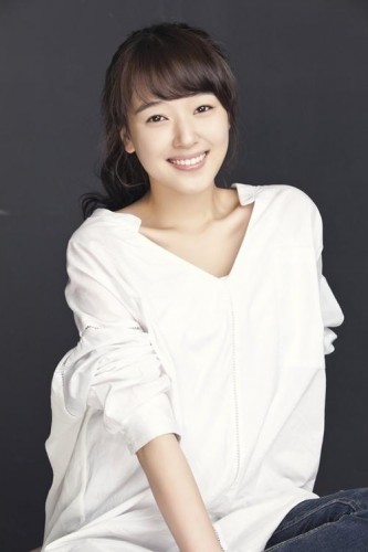 Jo Woo-Ri fotoğrafı