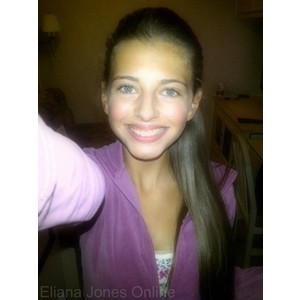Eliana Jones Fotoğrafı