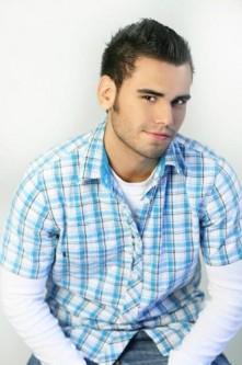 Michael Tari fotoğrafı