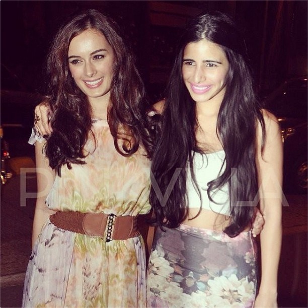 Evelyn Sharma Fotoğrafı