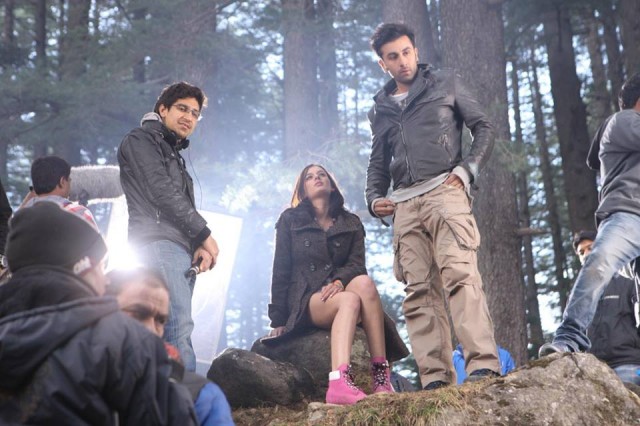 Evelyn Sharma Fotoğrafı