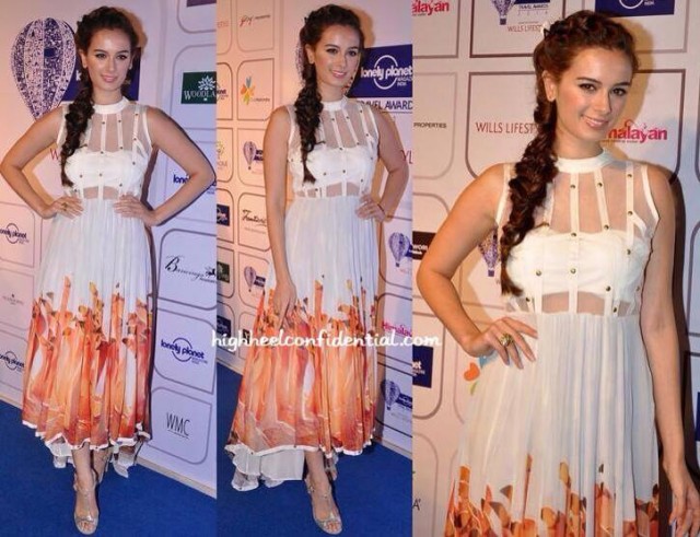 Evelyn Sharma Fotoğrafı