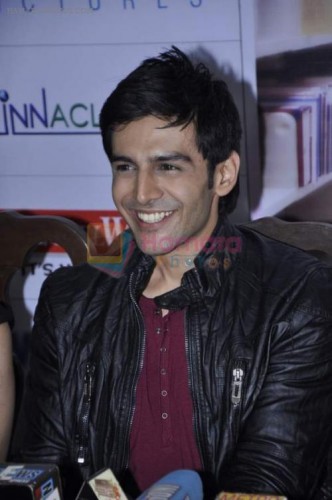 Kartik Tiwari Fotoğrafı