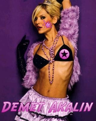 Demet Akalın Fotoğrafı