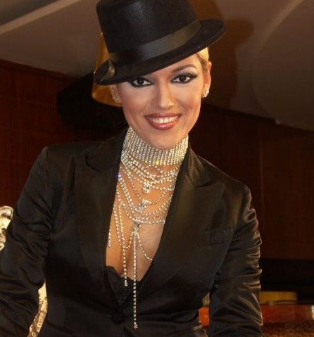 Demet Akalın Fotoğrafı