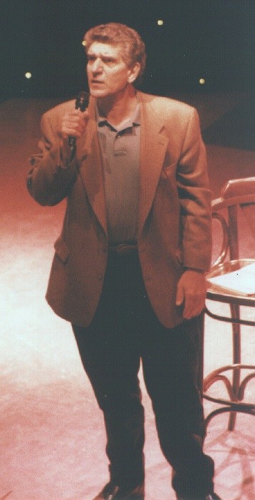 Andreas Katsulas fotoğrafı