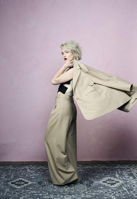 Maddie Hasson Fotoğrafı